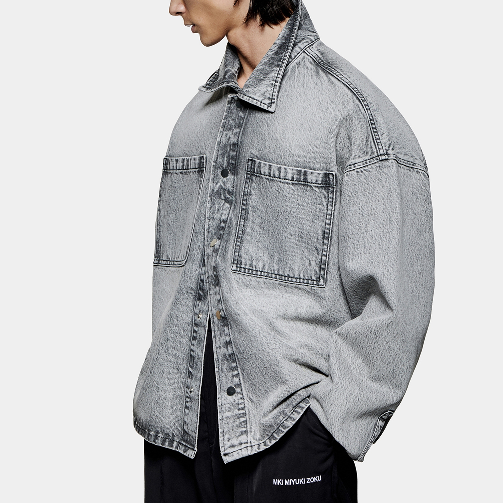 MKI MIYUKI ZOKU Box Oversized Denim Overshirt - M
