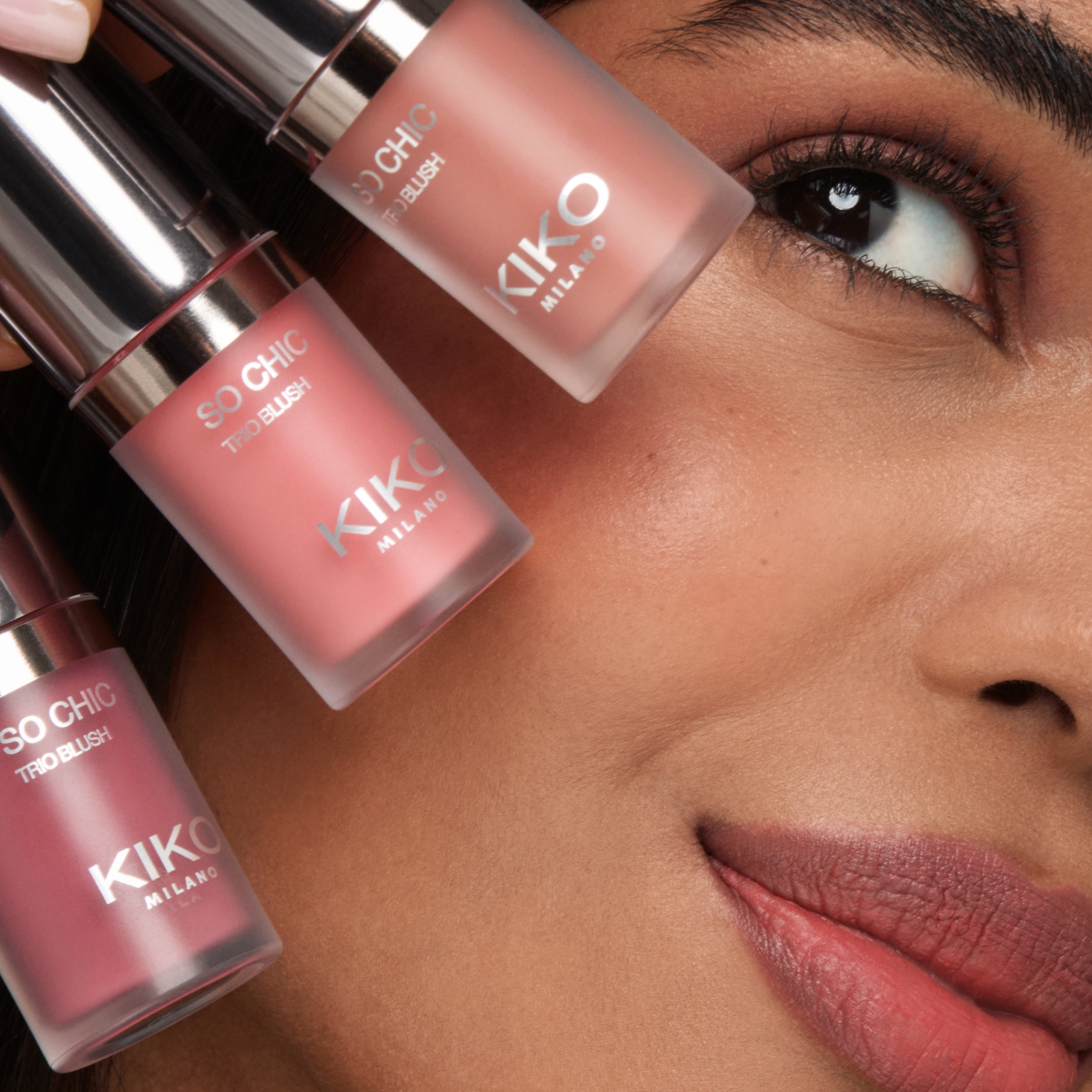 Thumbnail - KIKO Milano So Chic Trio Blush 4.5ml (Various Shades) - 04 Ruby Bliss