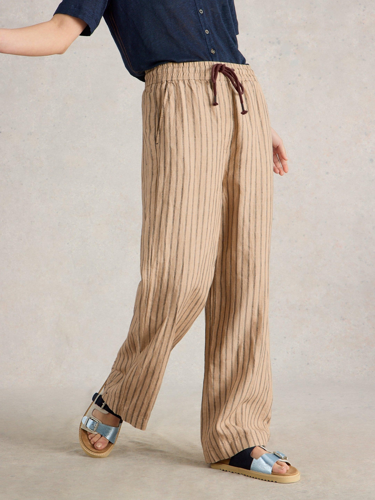 Leinenhose Belle mit weitem Bein - 34/R