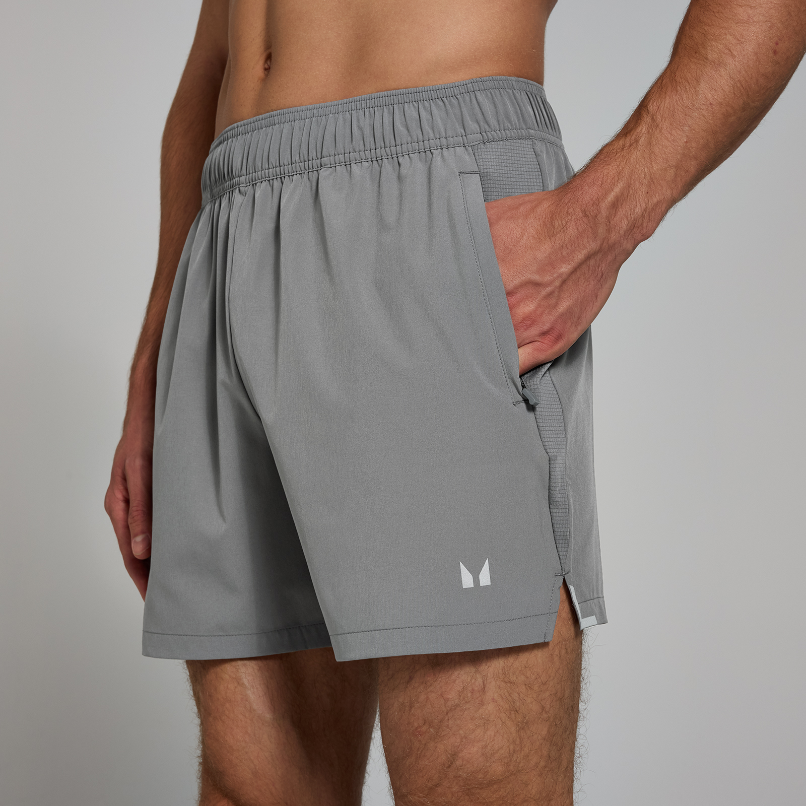 Thumbnail - MP Herren Active Gewebte 13-cm-Shorts – Grau - XL