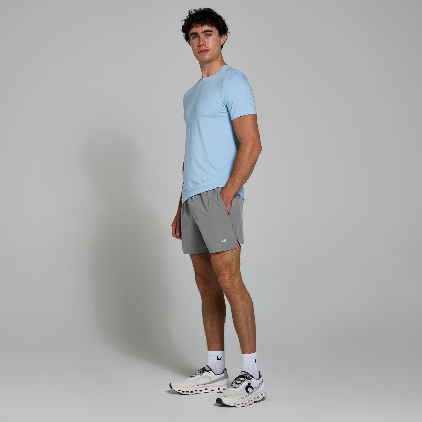 5059883403700 - MP Herren Active Gewebte 13-cm-Shorts – Grau - XS