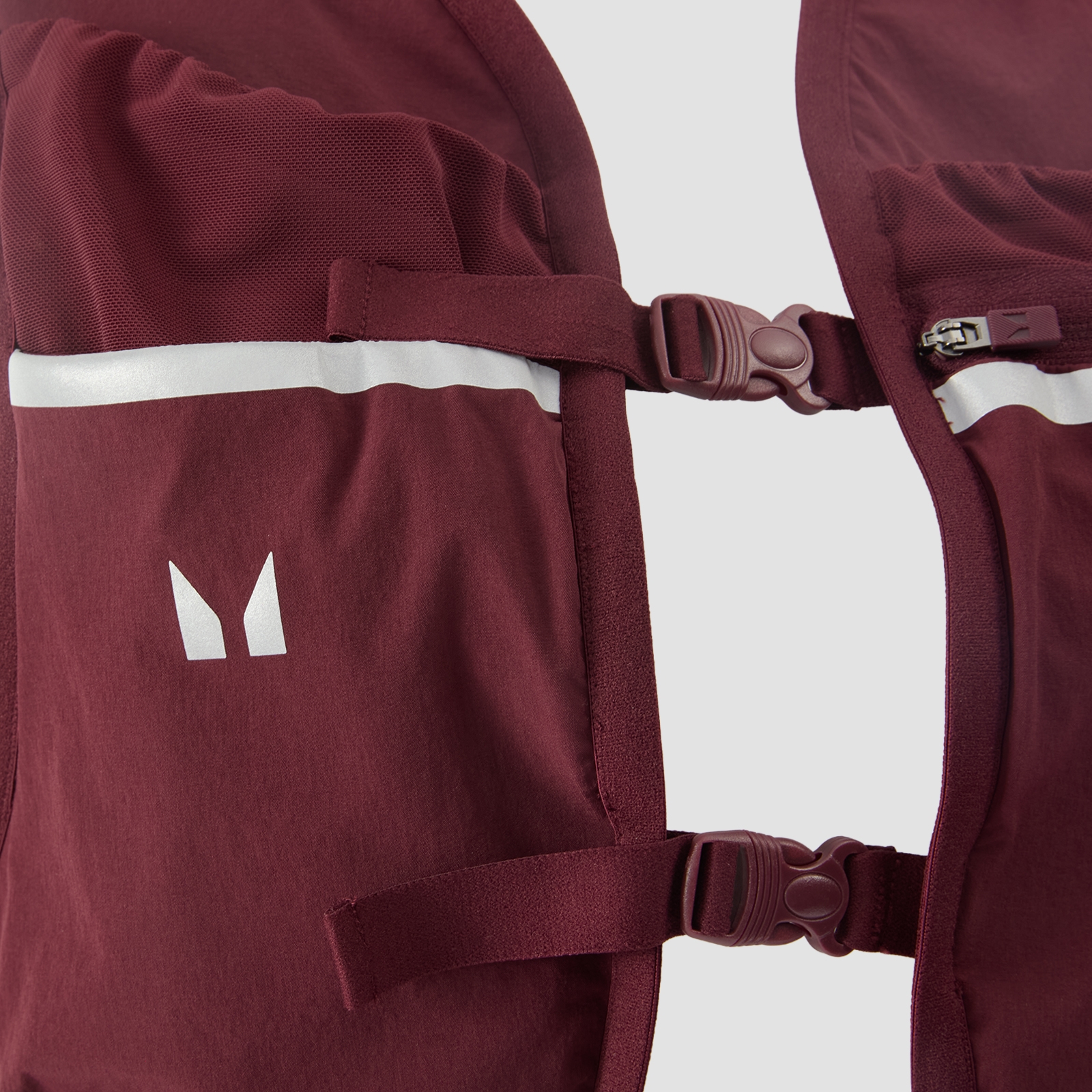 5059883406275 - MP Trinkweste – Dunkle Beere - XS 5059883406275 - MP Trinkweste – Dunkle Beere - XS