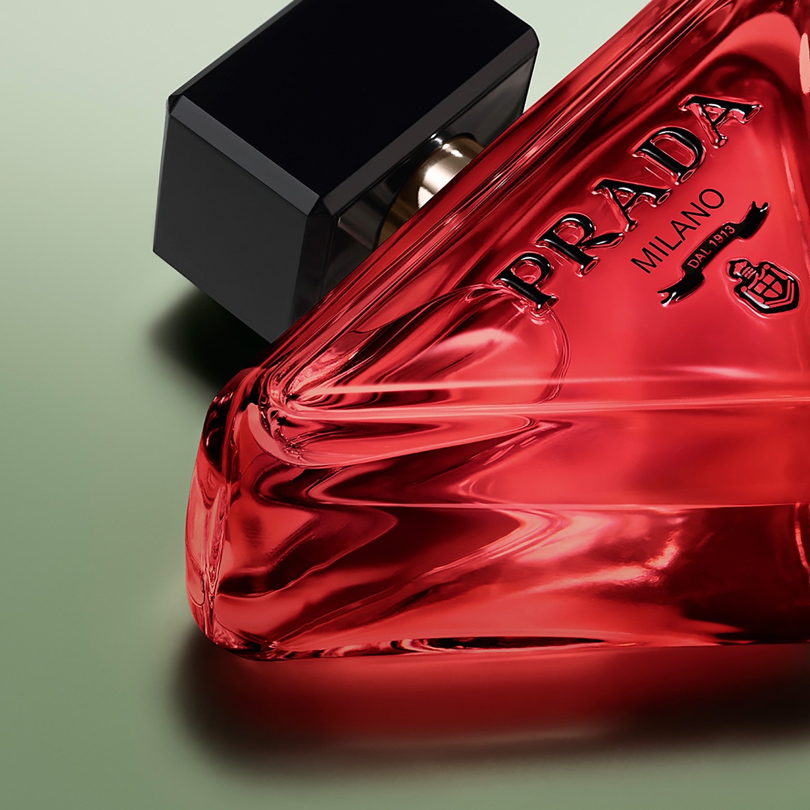 Thumbnail - Prada Paradoxe Radical Essence Parfum 90ml