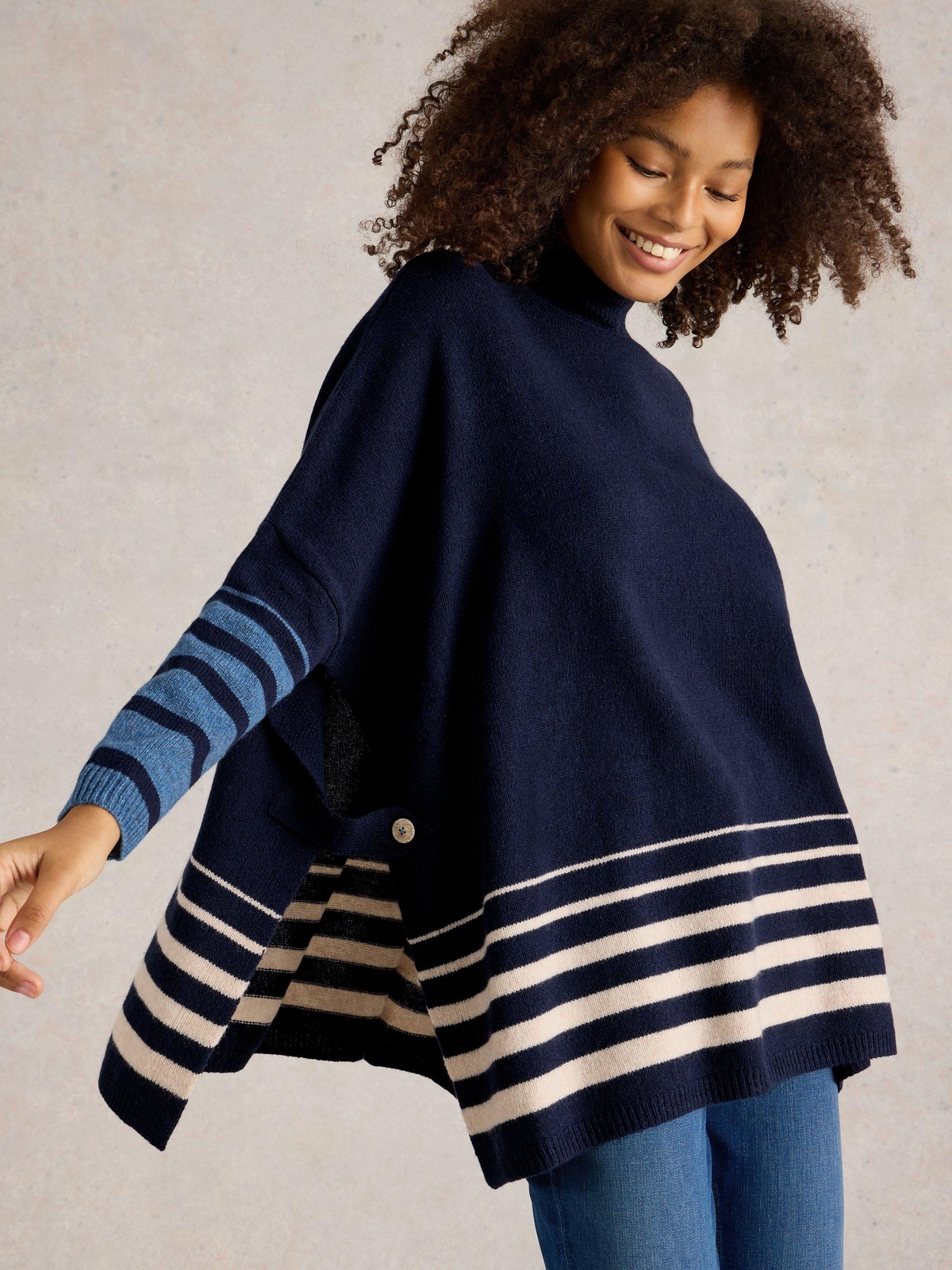 Poncho Ivy mit Seitenschlitzen - L