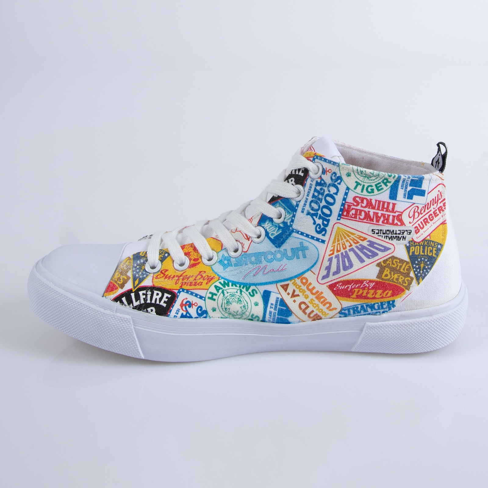 Akedo x Stranger Things Welcome to Hawkins High Top - White - UK 6 / EU 39.5 / US Men's 6.5 / US Women's 8