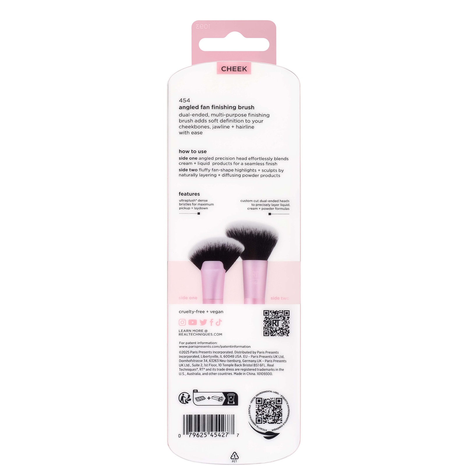 Thumbnail - Real Techniques Angled Fan Finishing Brush