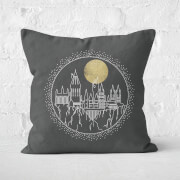 Harry Potter Hogwarts Square Cushion - 60x60cm - Soft Touch Harry Potter Hogwarts Square Cushion - 60x60cm - Soft Touch