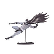 DC Collectibles DC Comics Batman Black and White Statue by Doug Mahnke