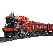 Harry Potter Hogwarts Express Model Set - Scale 1:100 Harry Potter Hogwarts Express Model Set - Scale 1:100