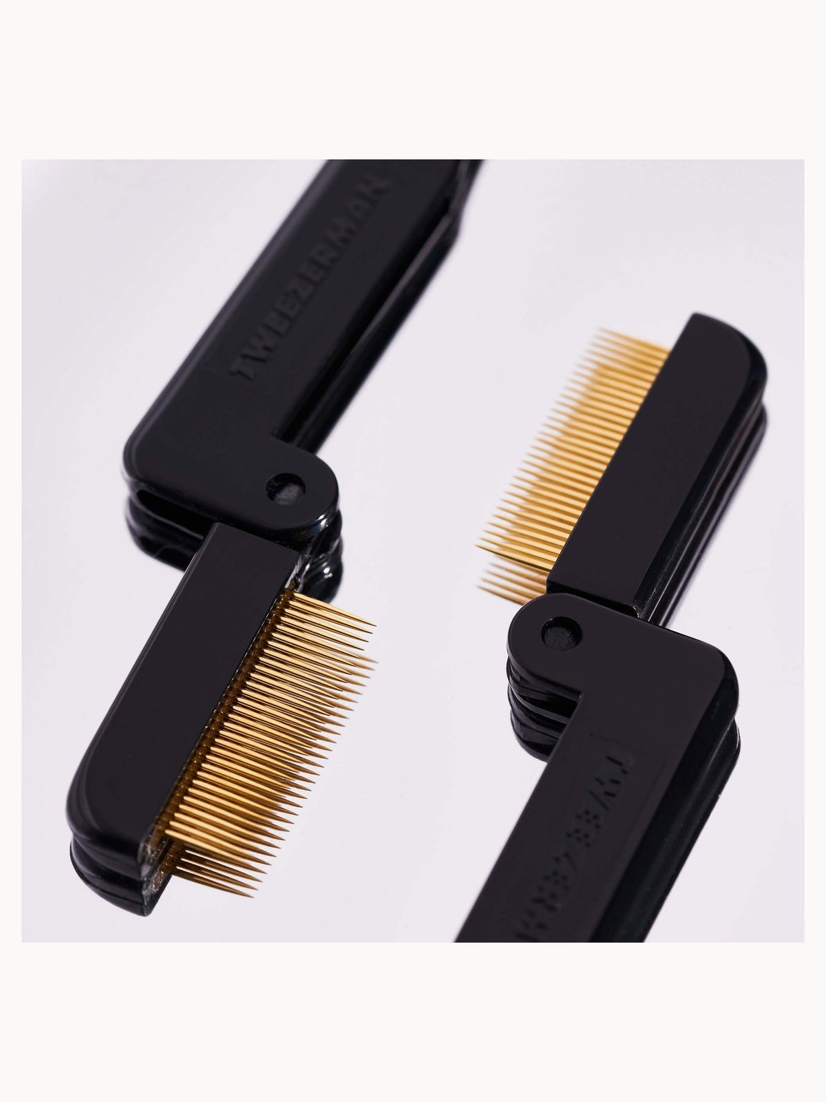 Tweezerman Folding Lash Comb 4