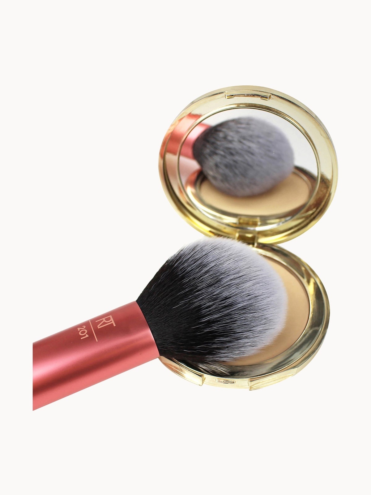 Real Techniques Powder Brush 3