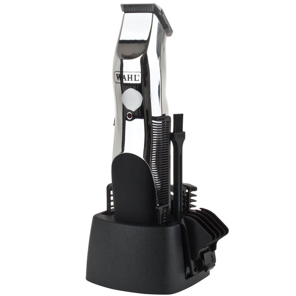 Wahl Groomsman Rechargeable Trimmer