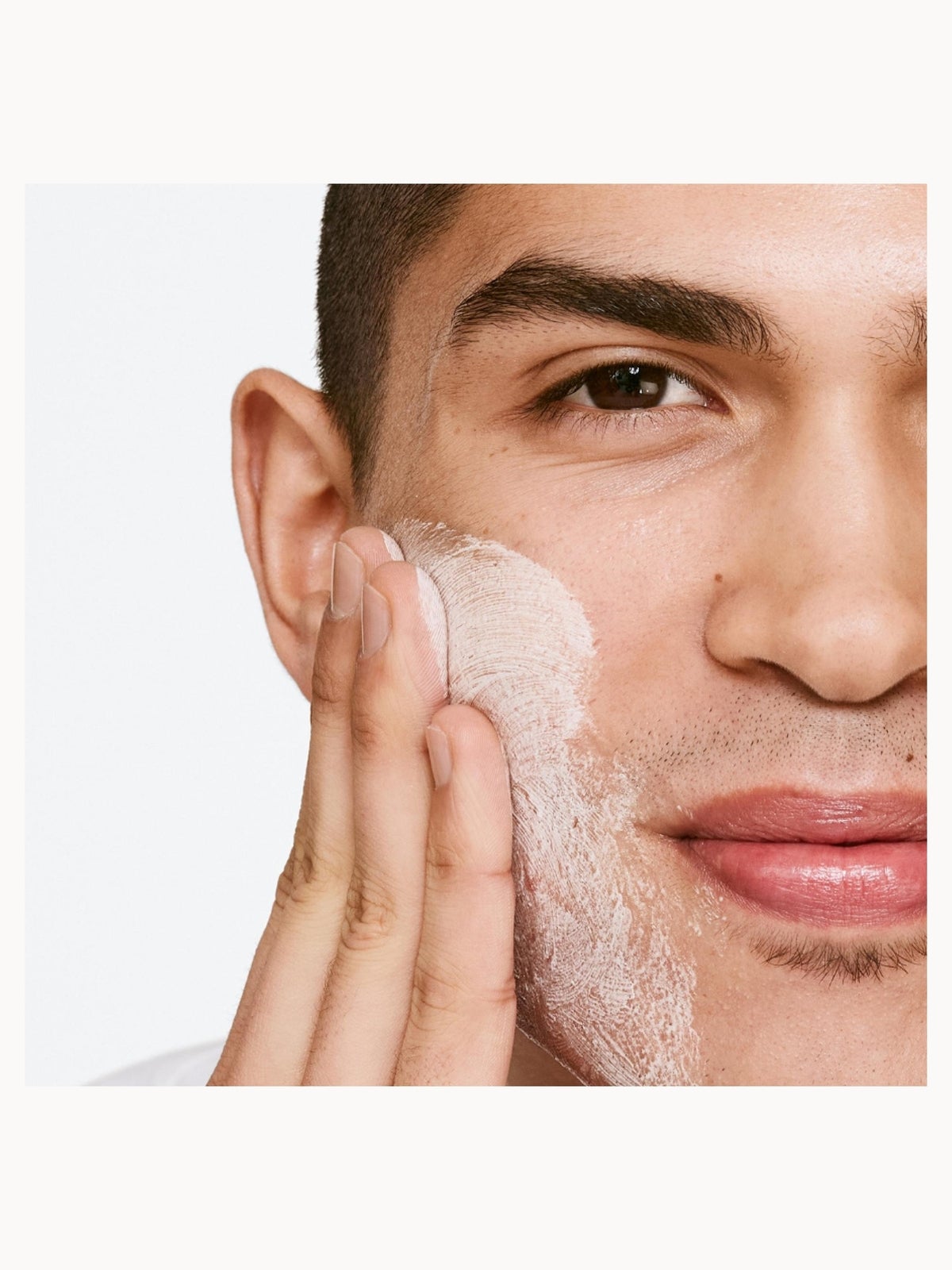 Clinique for Men Charcoal Face Wash 200ml 4