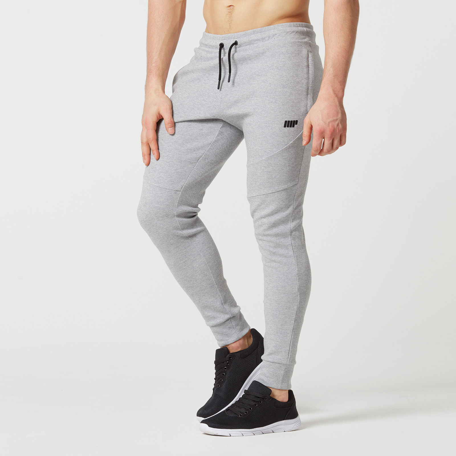 Джоггеры Nike Tech