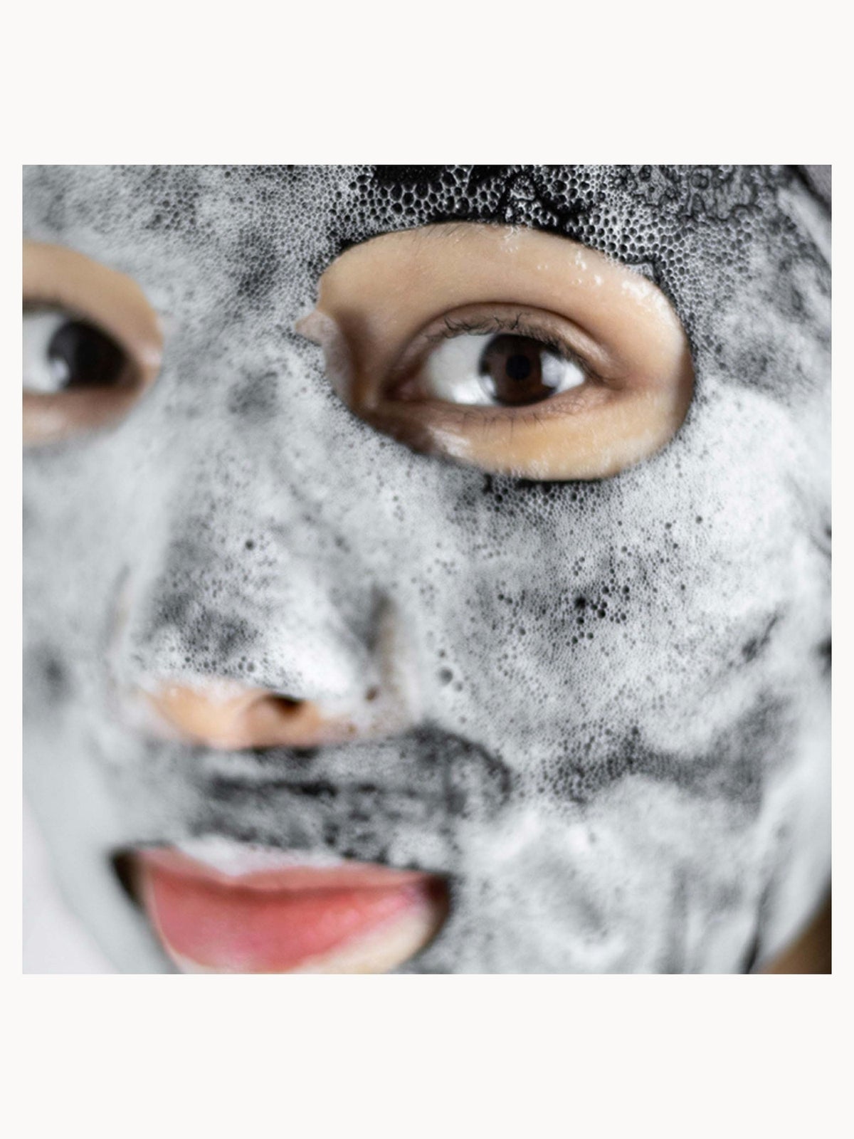 BEAUTYPRO Detoxifying Foaming Cleansing Sheet Mask with Activated Charcoal 3