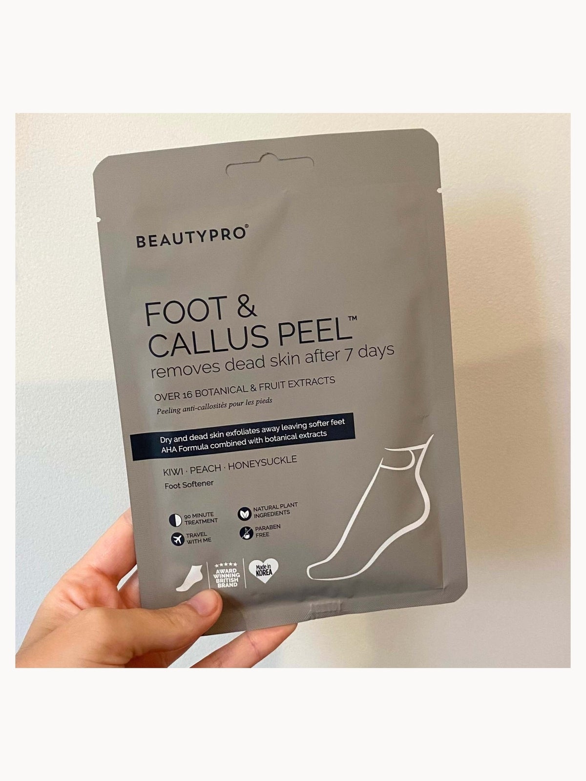 BEAUTYPRO Foot and Callus Peel with over 17 Botanical and Fruit Extracts (1 Pair) 4