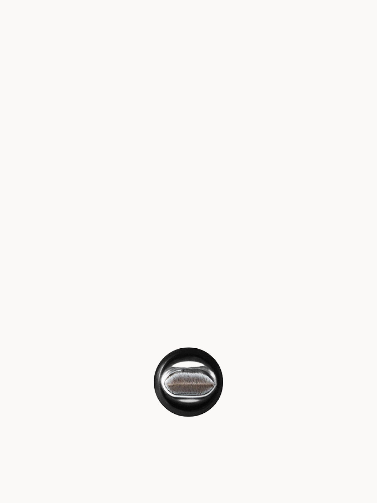 MAC 318 Retractable Lip Brush 3