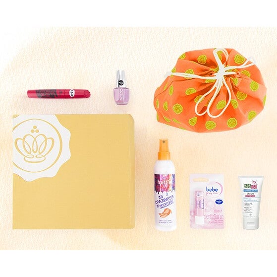 GLOSSYBOX Young Beauty April 2016 - DE