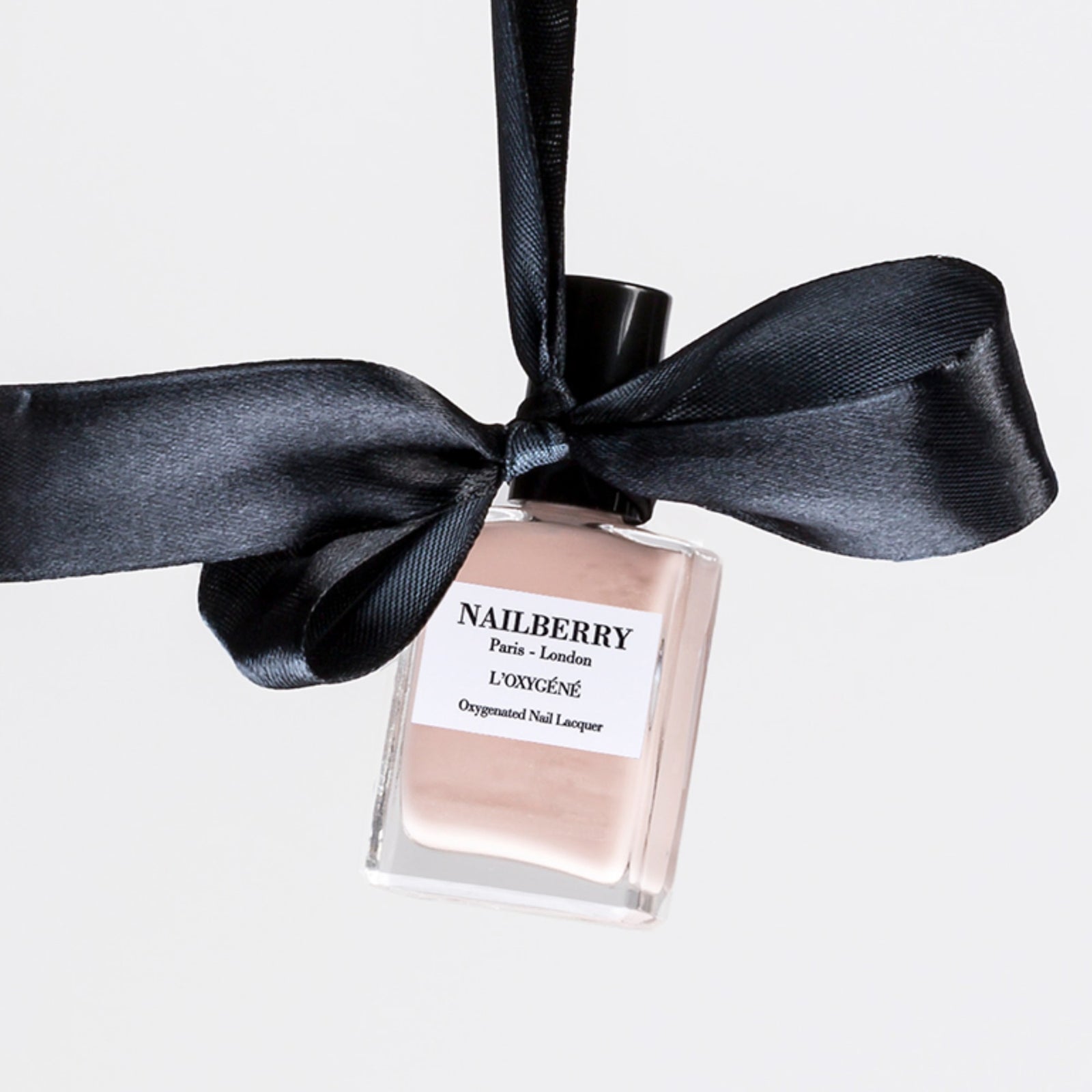 Nailberry L'Oxygene Nail Lacquer Candy Floss 4