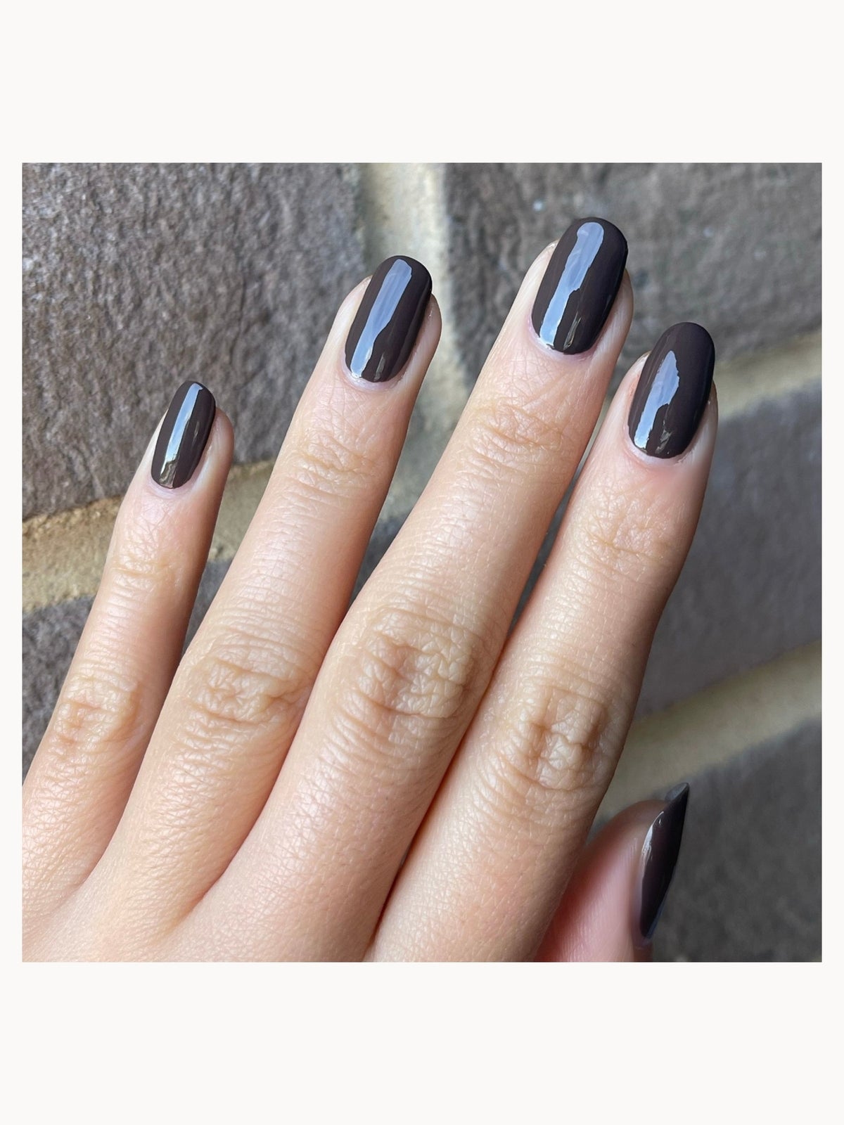 Nailberry L'Oxygene Nail Lacquer - Taupe La 2
