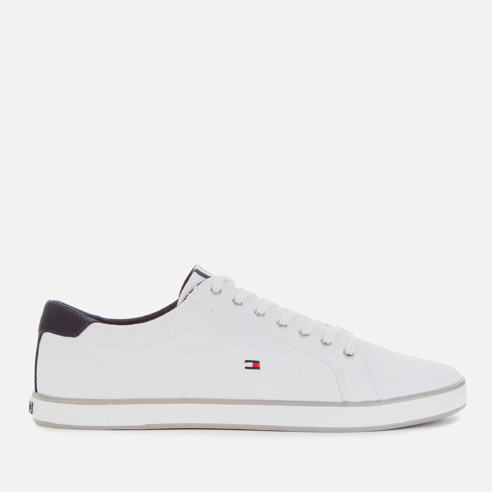 canvas pumps white