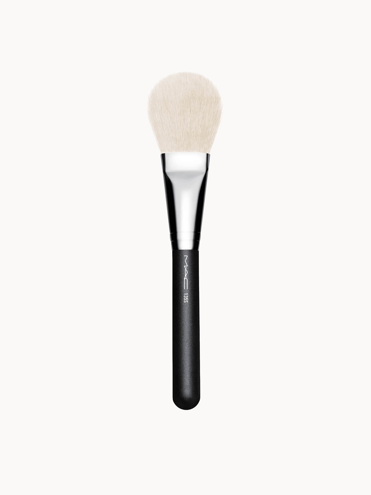 MAC 135S Large Flat Powder Brush
