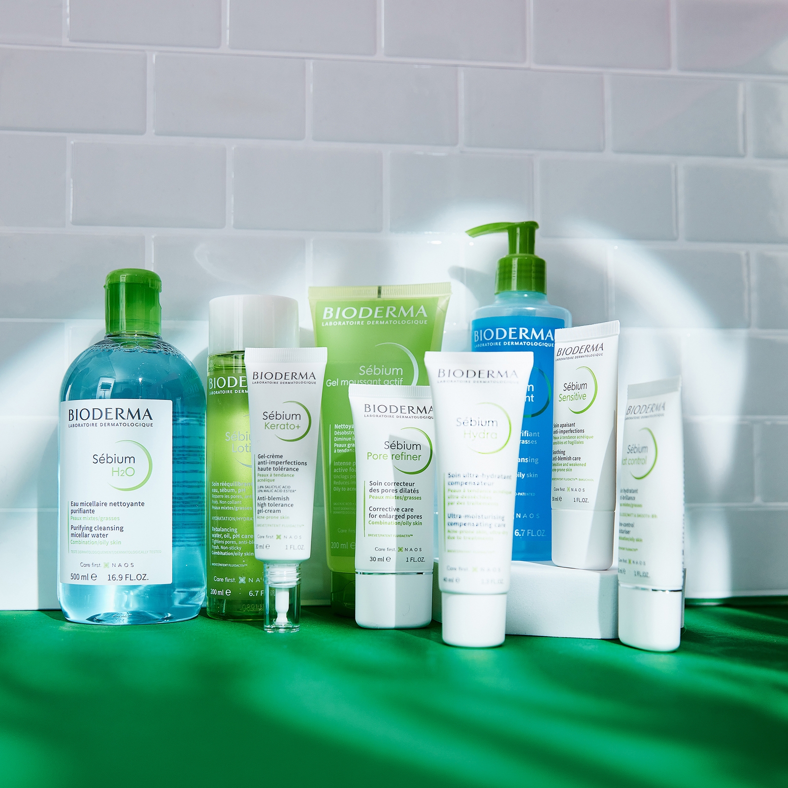 Thumbnail - Bioderma Sébium Mattifying Moisturiser Combination to Oily Skin 30ml