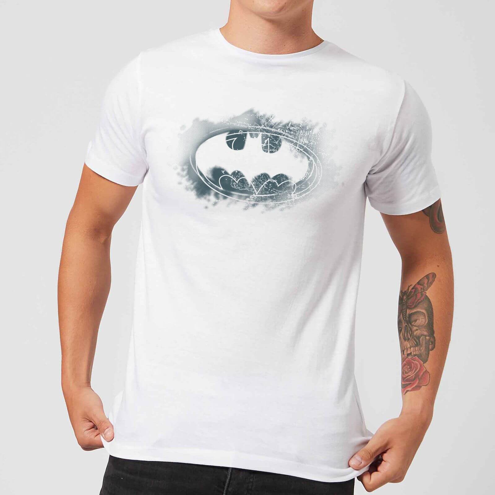 DC Comics Batman Spray Logo T-Shirt in White - 3XL