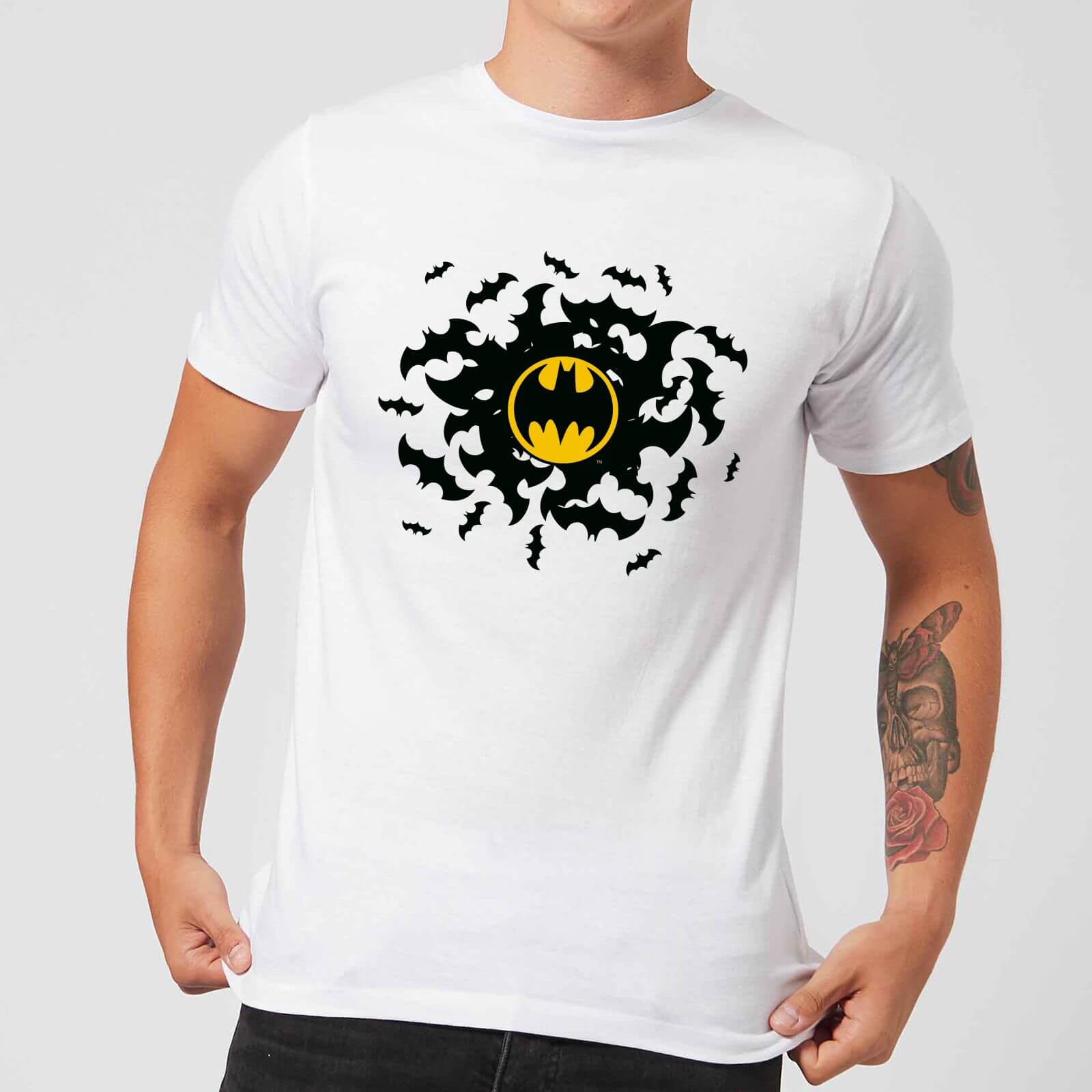 DC Comics Batman Bat Swirl T-Shirt - White - XS - White