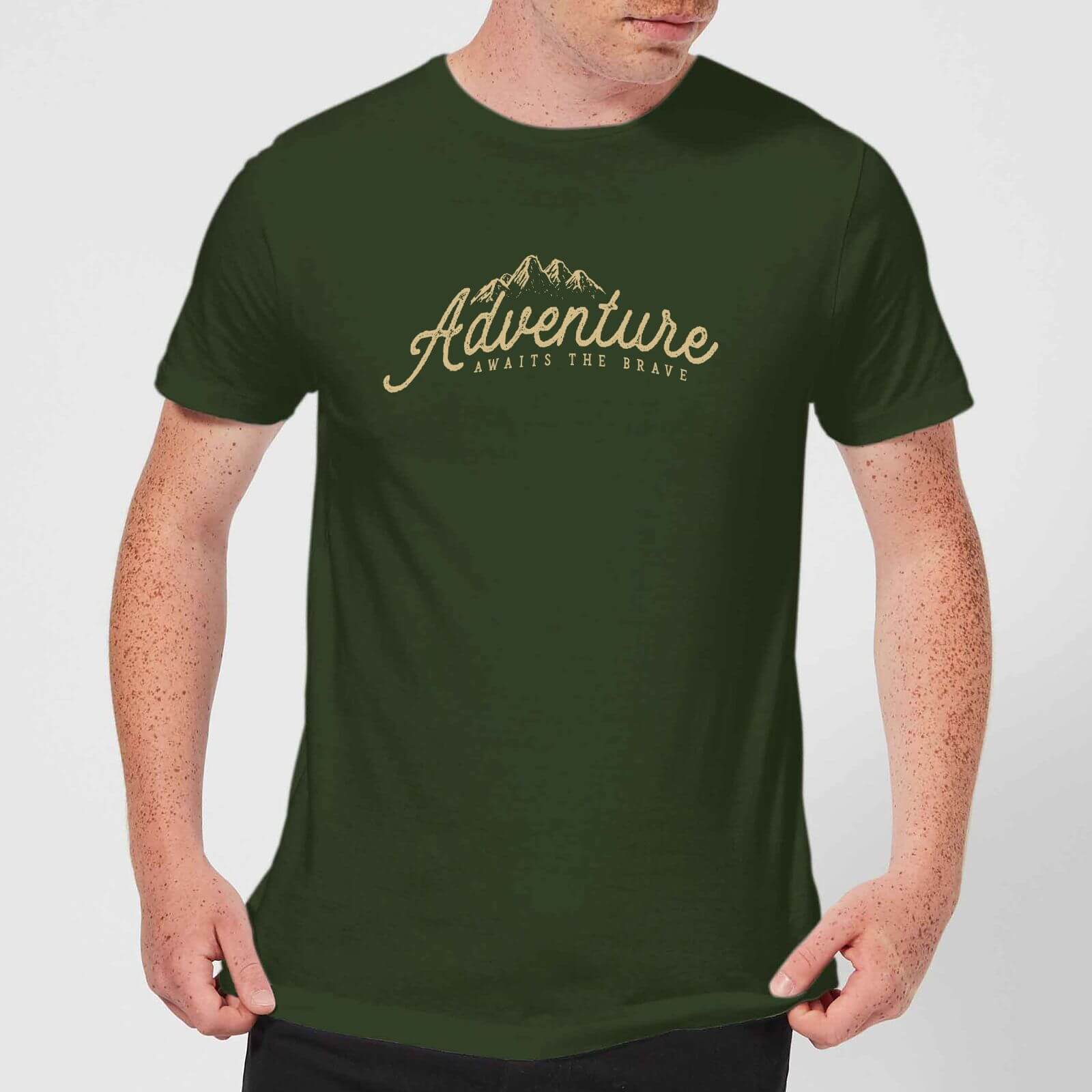 Adventure Awaits The Brave Men's T-Shirt - Forest Green - S - Forest Green
