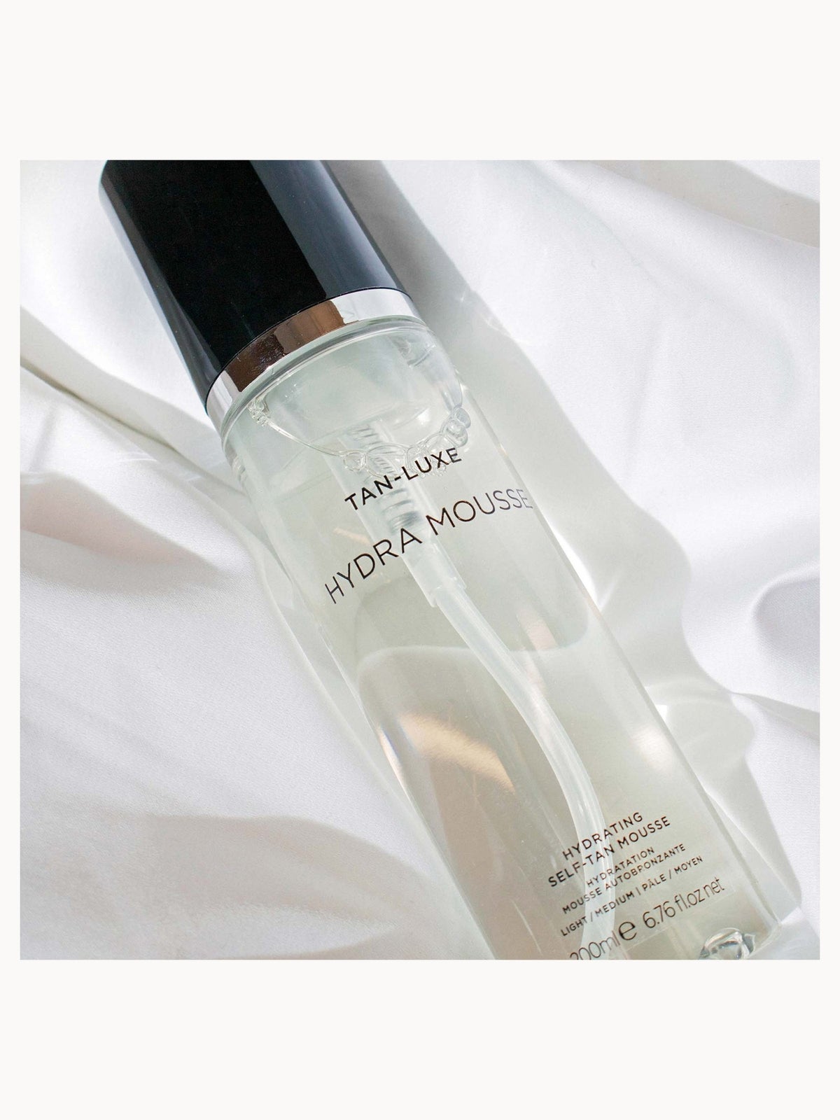 Tan-Luxe Hydra Mousse Hydrating Self-Tan Mousse 200ml - Light 3