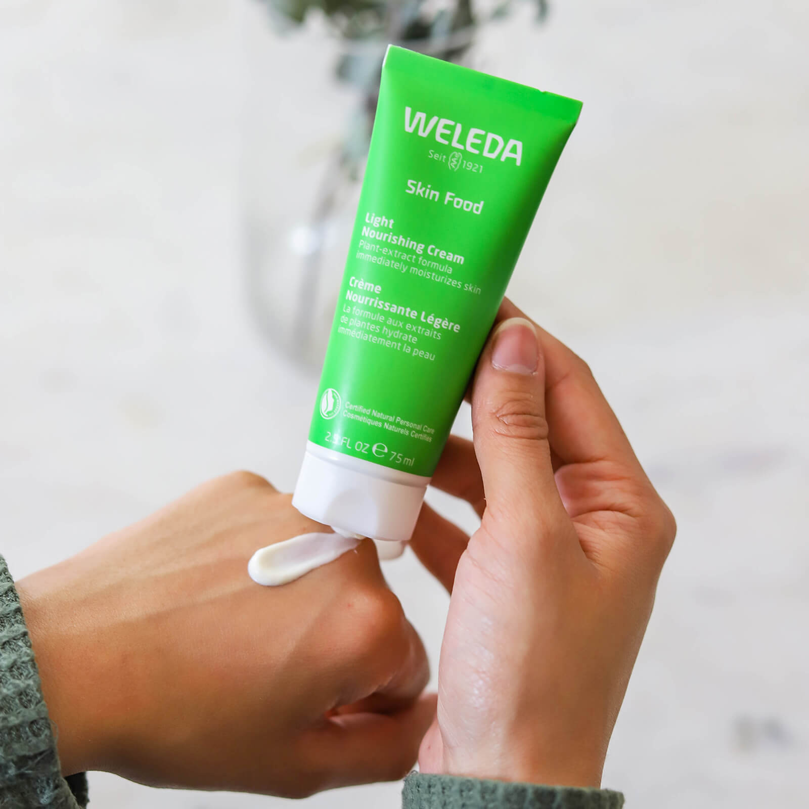 Weleda Skin Food Light 75ml Weleda Skin Food Light 75ml