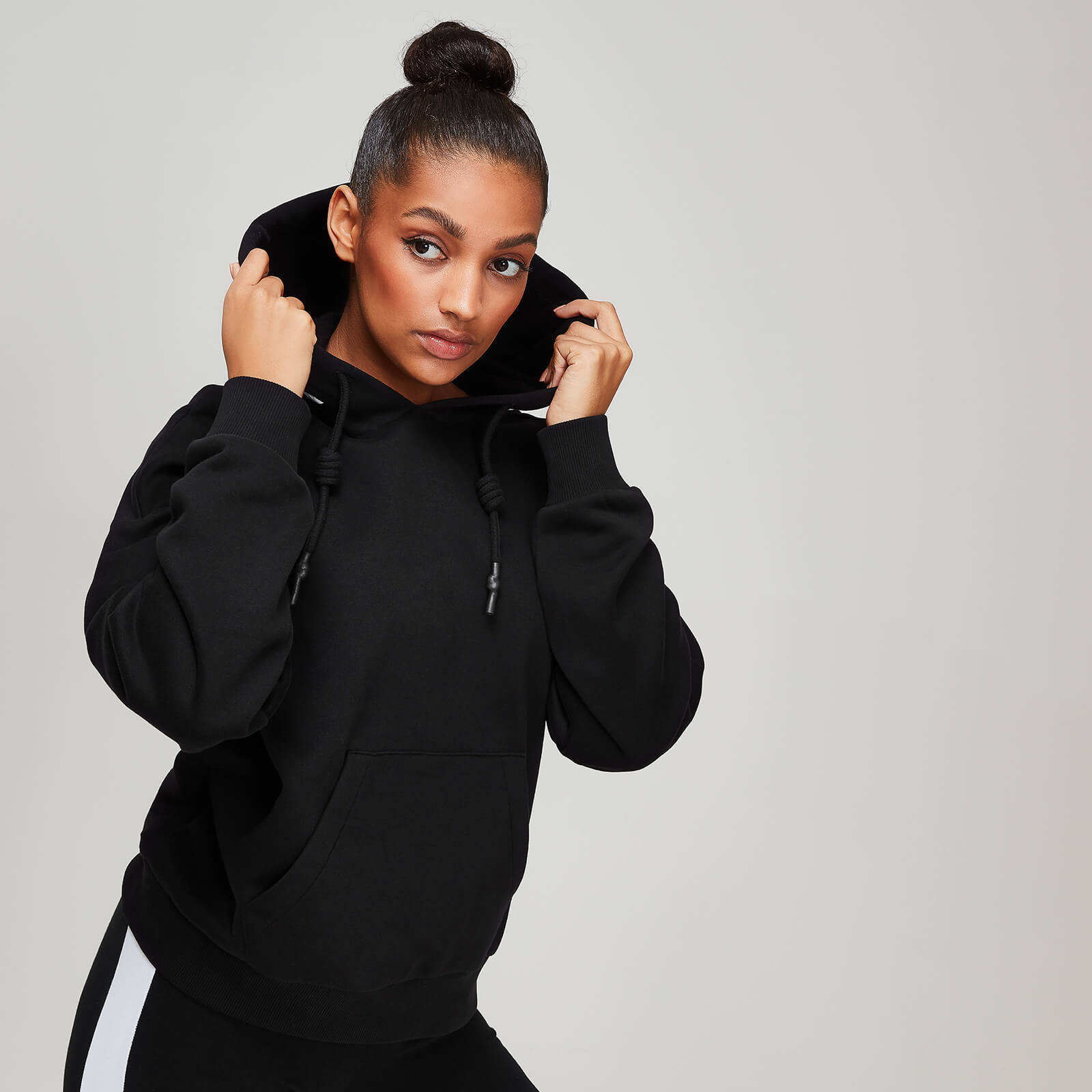black oversized sweatshirt womens