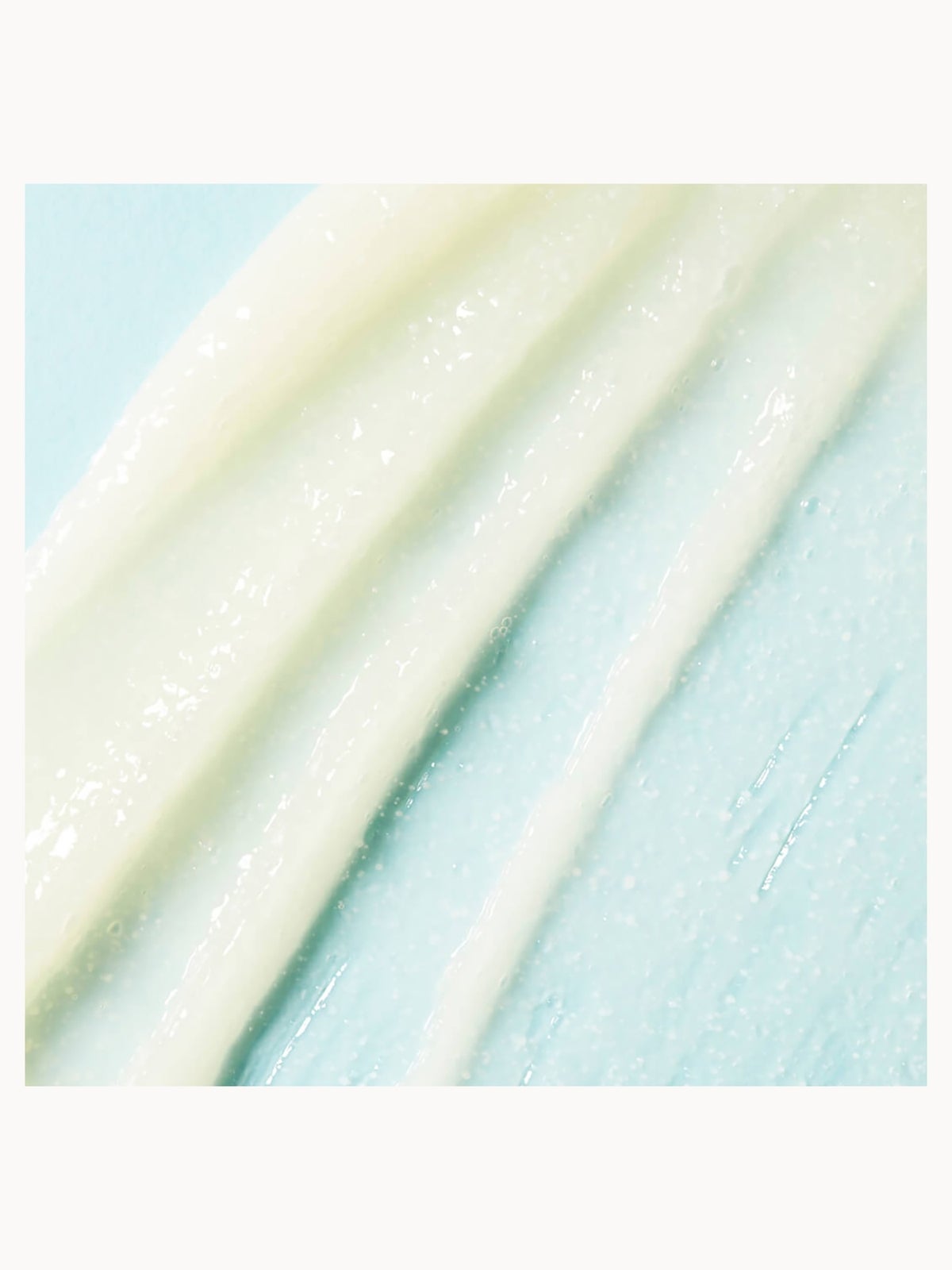 Bouclème Scalp Exfoliating Shampoo 250ml 2