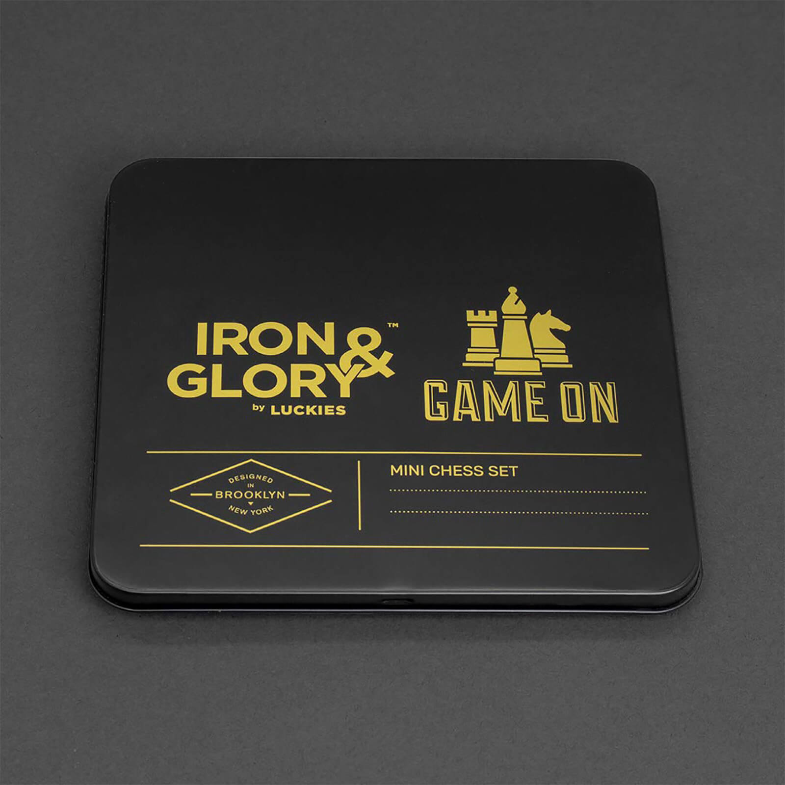 Iron & Glory Game On Magnetic Chess Set