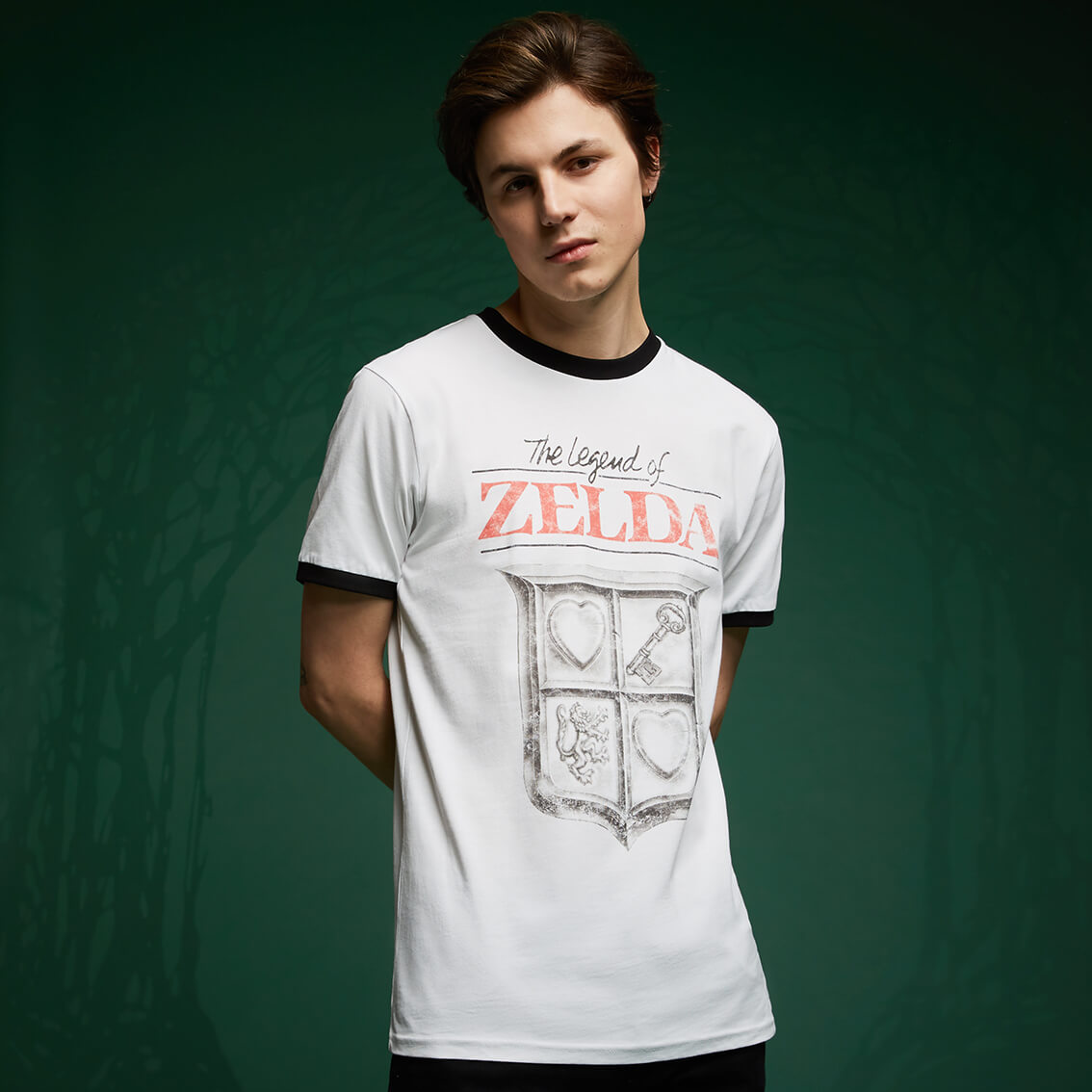 

Legend Of Zelda Retro Logo T-Shirt - White / Black Ringer - 5XL - Blanc