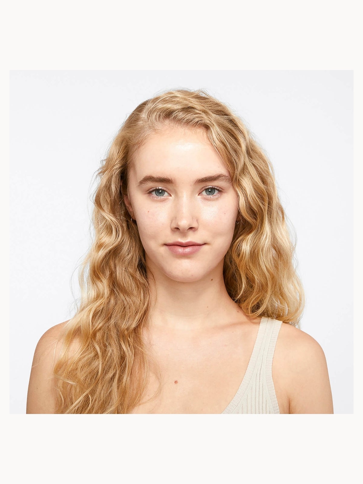 Laura Mercier Flawless Lumière Foundation 30ml (Various Shades) - Camea 3