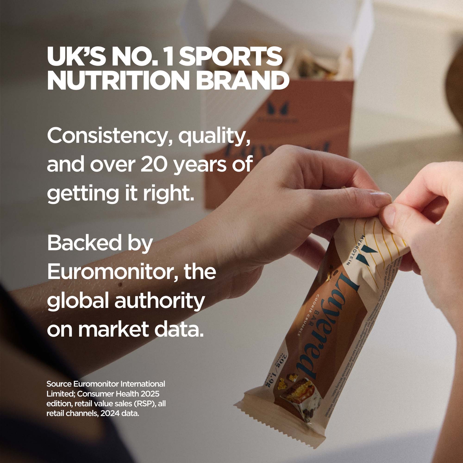 Thumbnail - Layered Protein Bar - 12 x 60g - Weiße Schokolade und Karamell