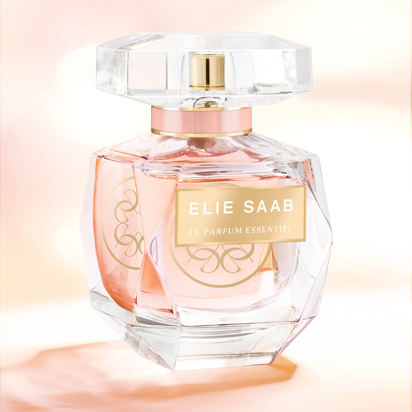 Elie Saab Le Parfum Essentiel Eau de Parfum 30ml Elie Saab Le Parfum Essentiel Eau de Parfum 30ml