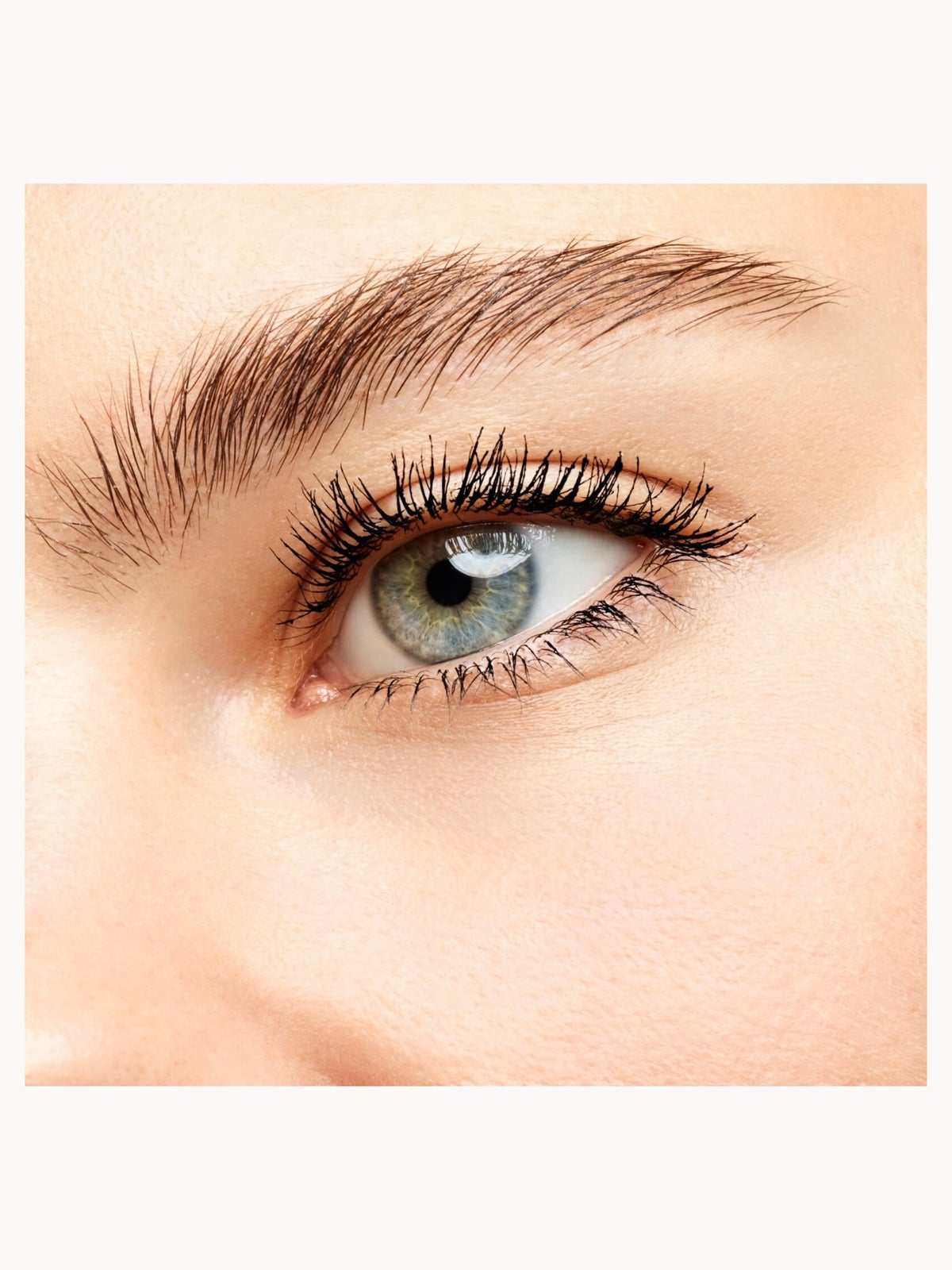 Yves Saint Laurent Mascaras Volume Effet Faux Cils Radical 7.5ml - 01 Black Over Black 3