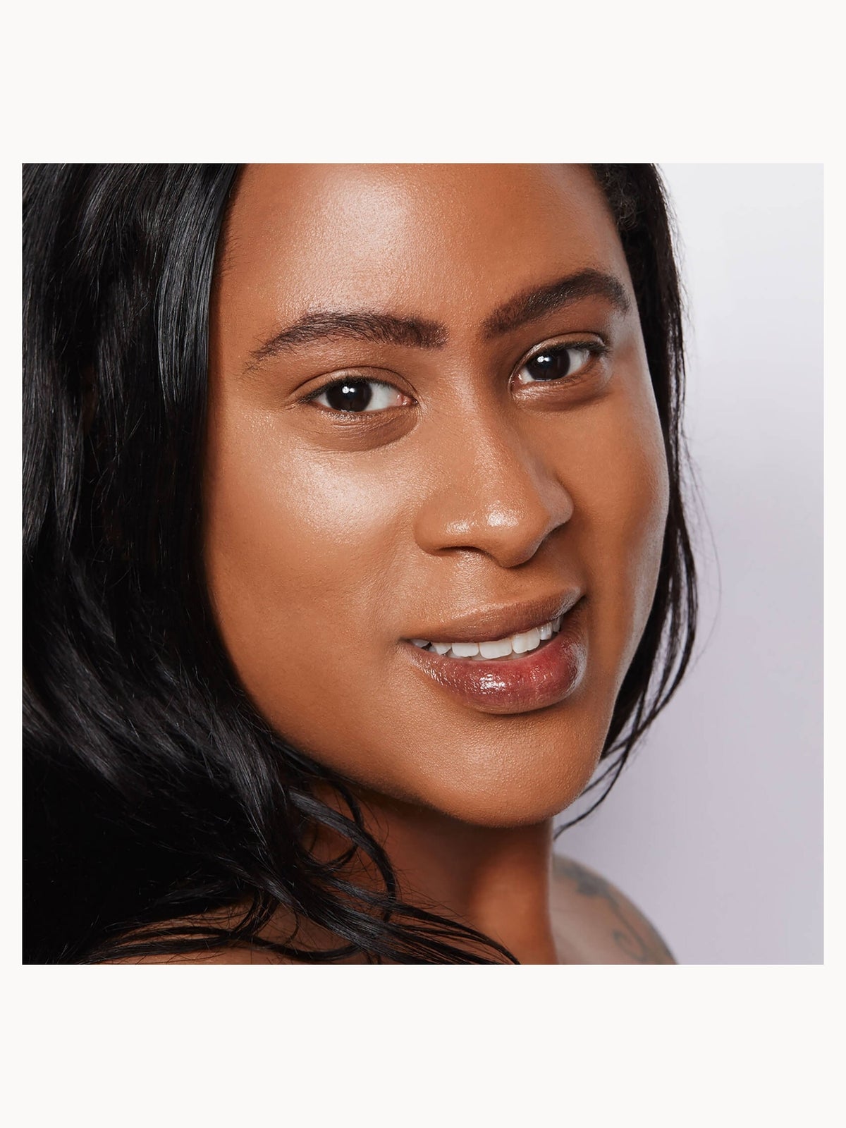 UOMA Beauty Say What Foundation 30ml (Various Shades) - Bronze Venus T2W 4