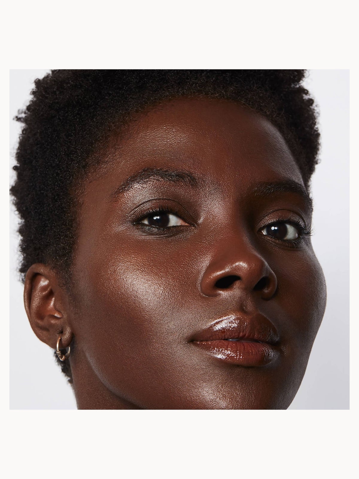 UOMA Beauty Say What Foundation 30ml (Various Shades) - Black Pearl T1W 4