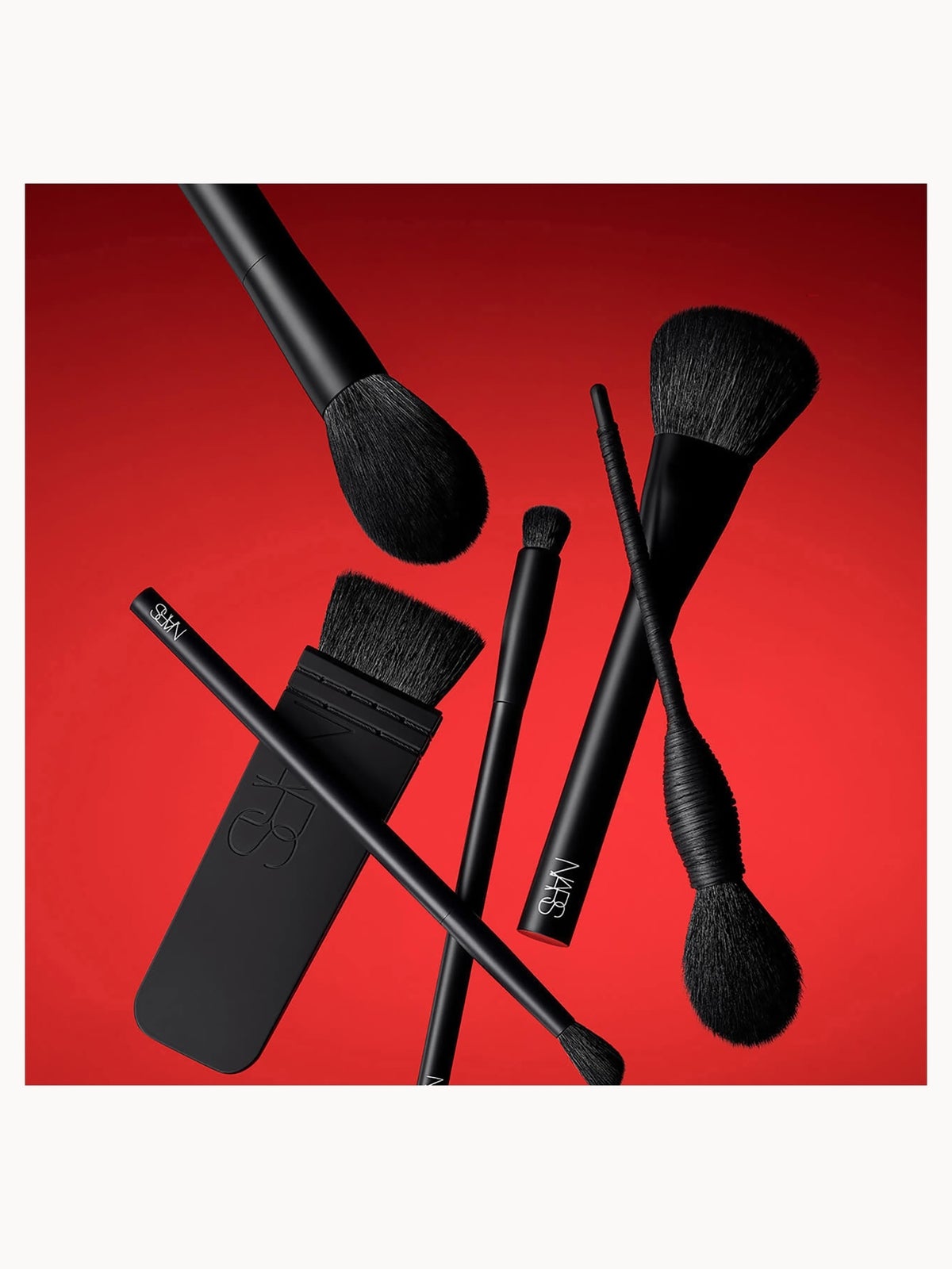 NARS Push Eyeliner Brush 2