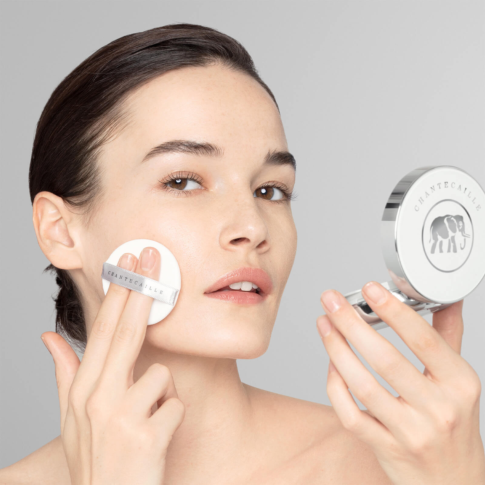Chantecaille Future Skin Cushion Foundation 12g (Various Shades) - Alabaster 4