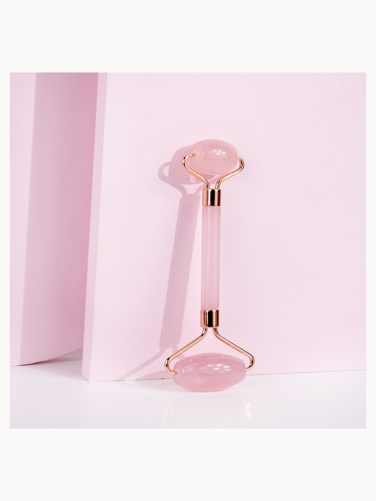 brushworks HD Rose Quartz Resin Roller & Gua Sha 3