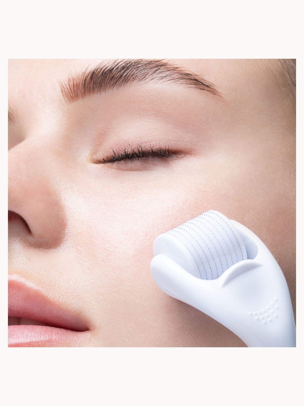brushworks HD Micro Needle Derma Roller 4