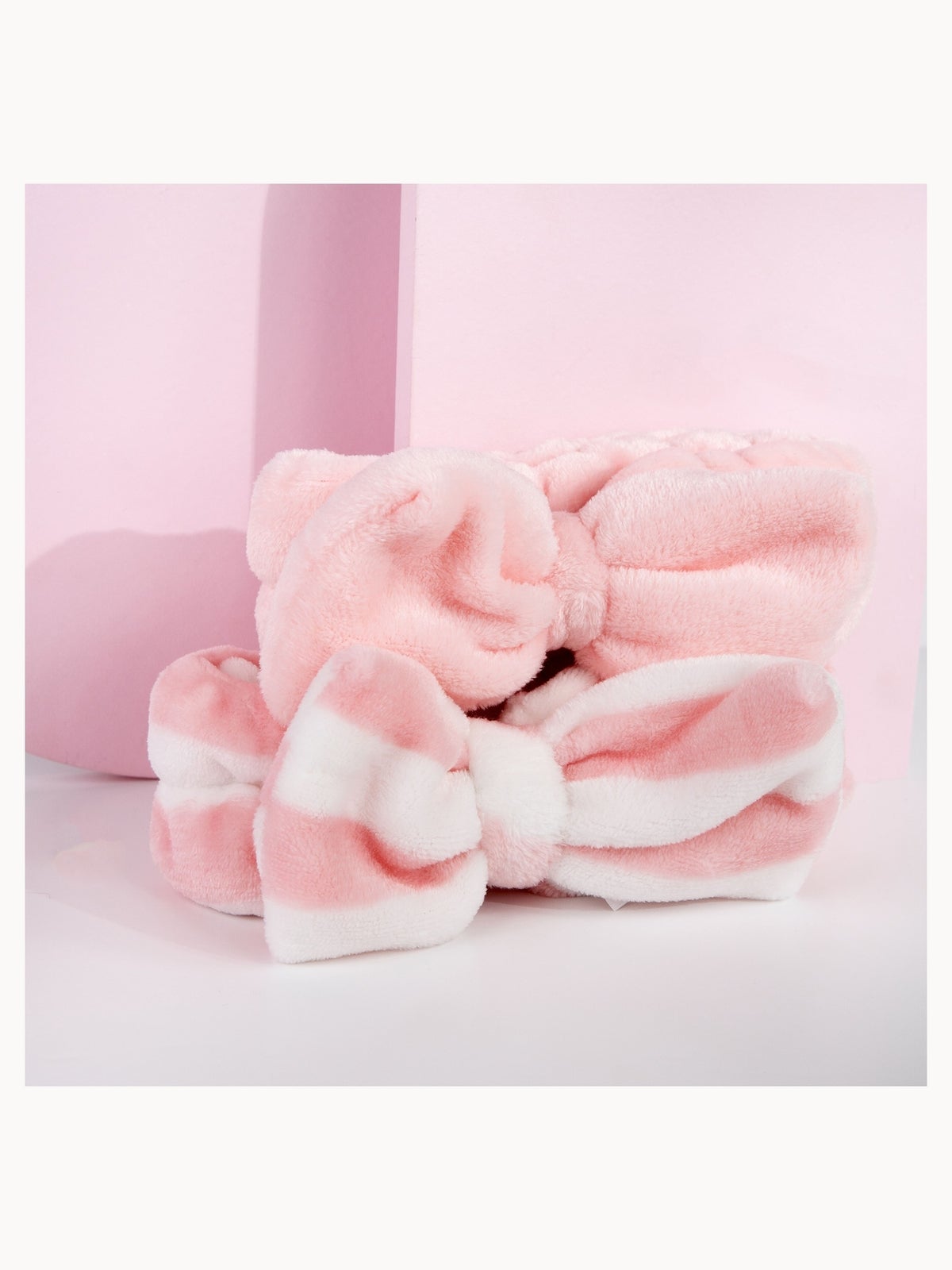 brushworks Makeup Headbands (2 Pack) 3