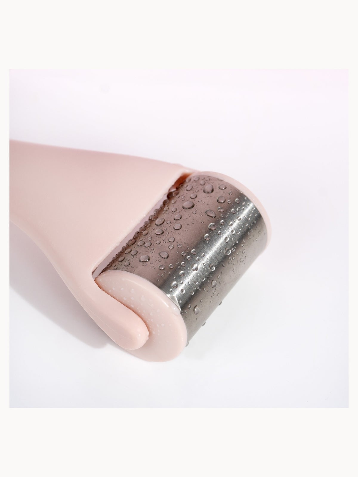 brushworks Ice Roller 3