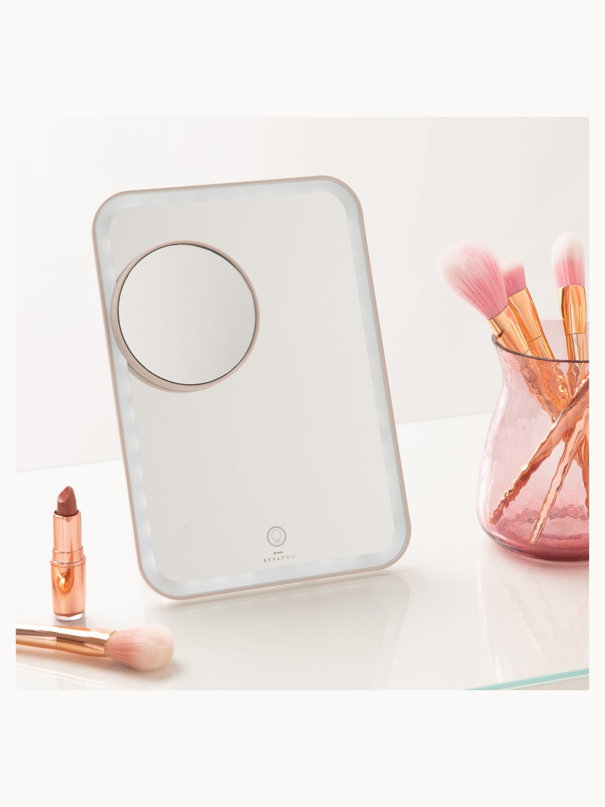 StylPro Go and Glow Mirror 3