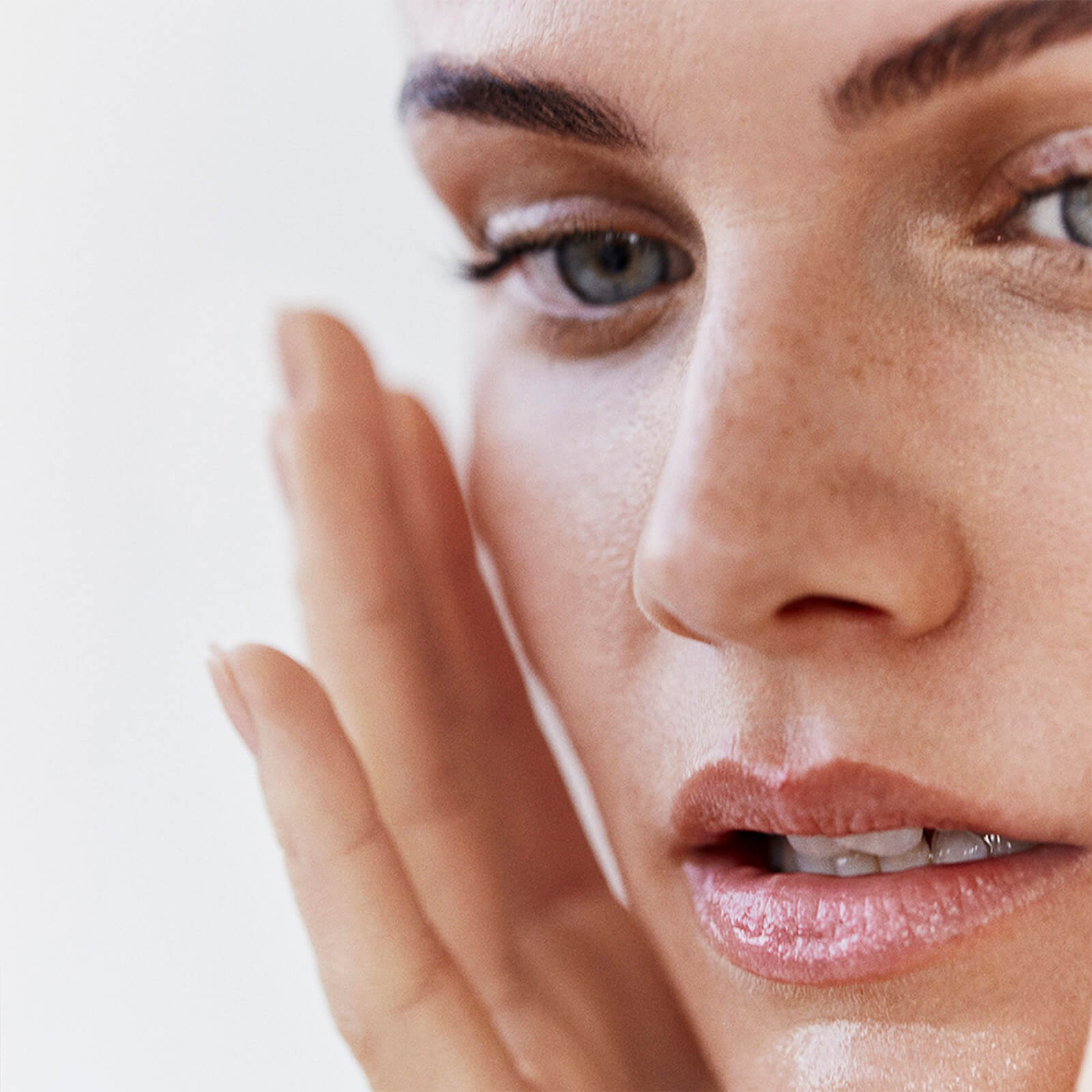 Thumbnail - Fresh Rose Deep Hydration Toner (Various Sizes) - 400ml